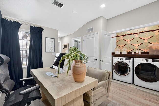 Building Photo - 2419 Foggy Creek Cir