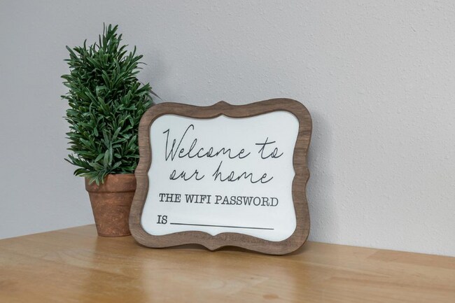 Building Photo - "Charming 2-Bed Oasis with 988 Sq Ft of Comfort in Cheyenne!"