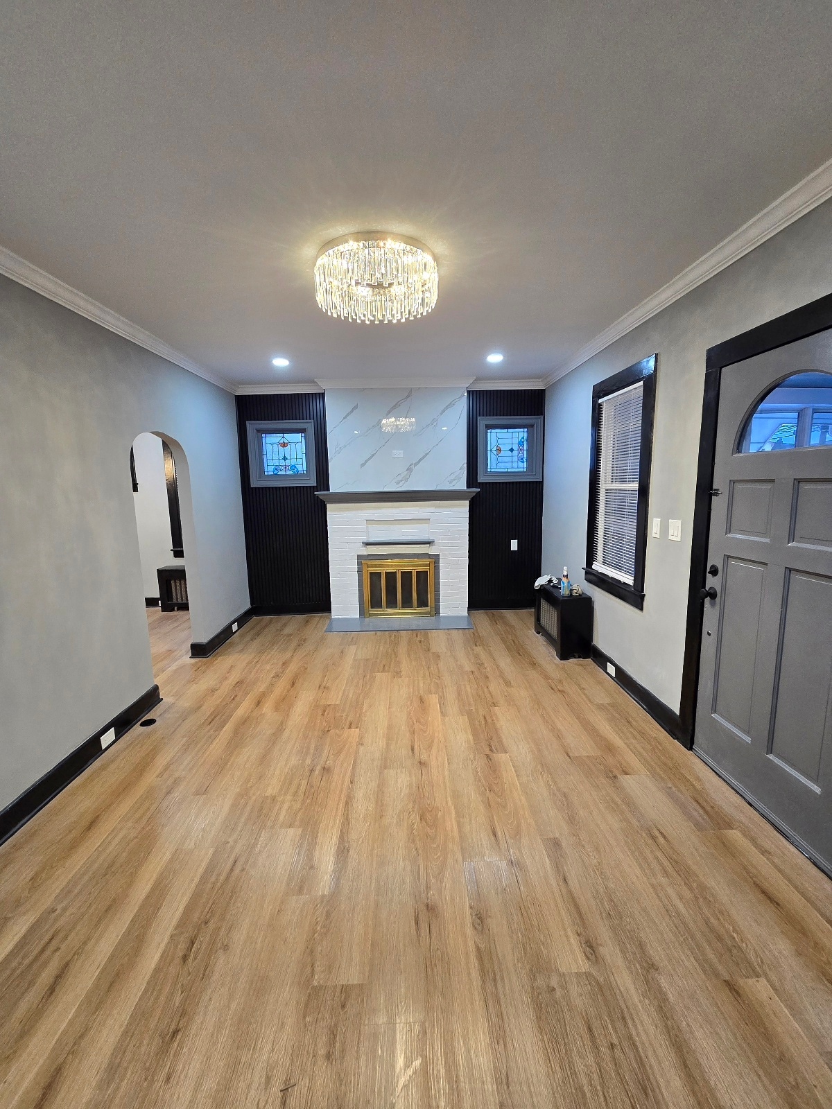 Building Photo - 33 Delawanna Ave