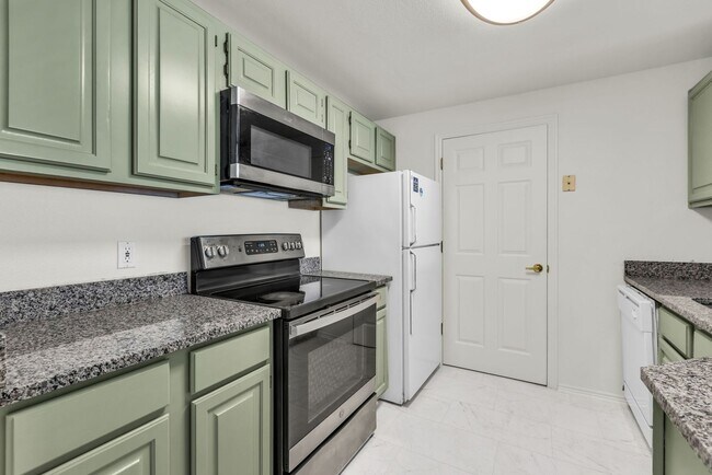 Building Photo - Canyon Creek 2 Bed