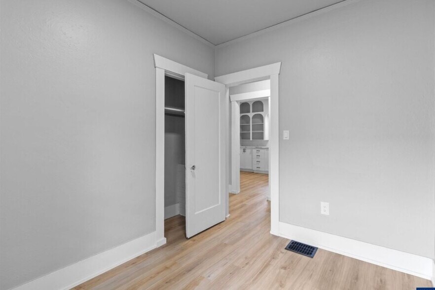 Building Photo - 7225 N Lombard St