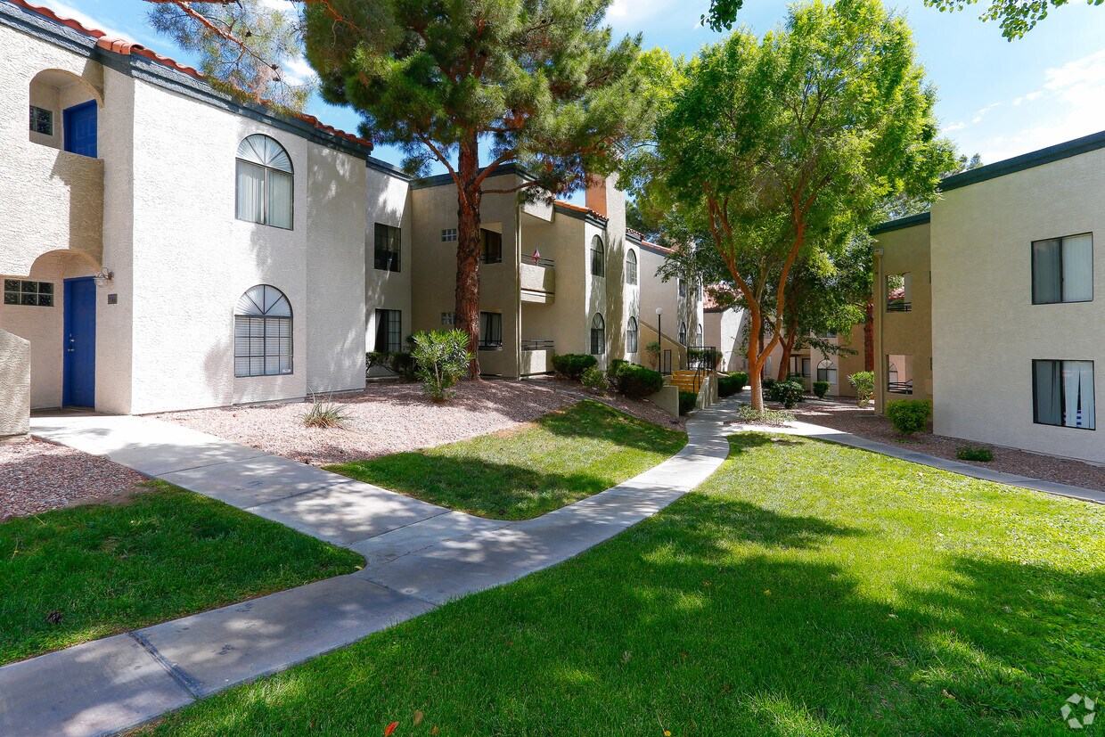 Bacaro At South Shore Las Vegas Nv Apartment Finder