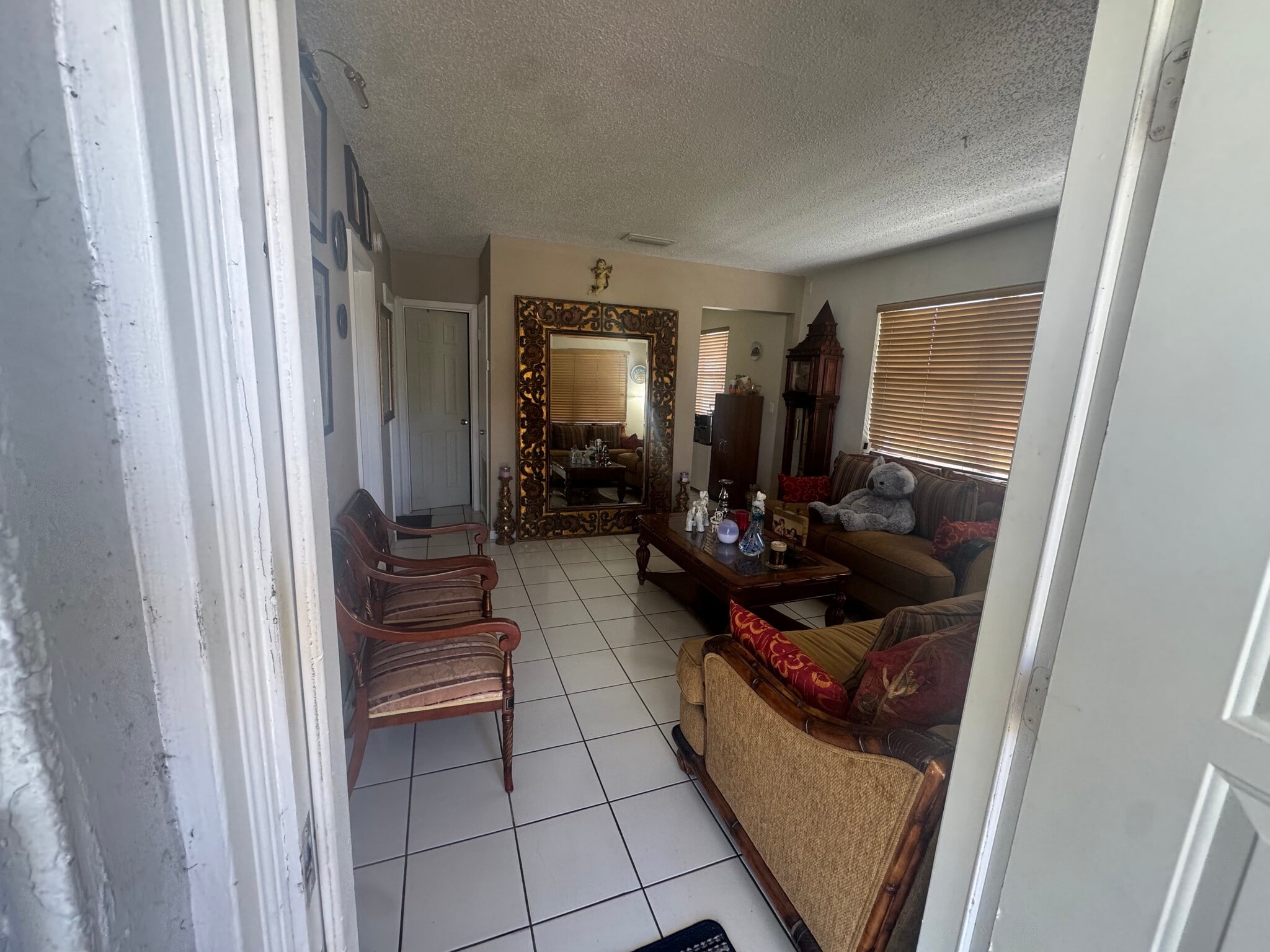 Building Photo - 401 SW 78th Pl