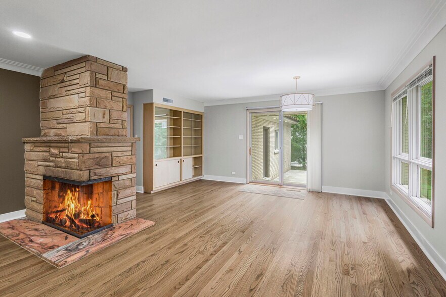 Building Photo - 2712 2nd Private Rd