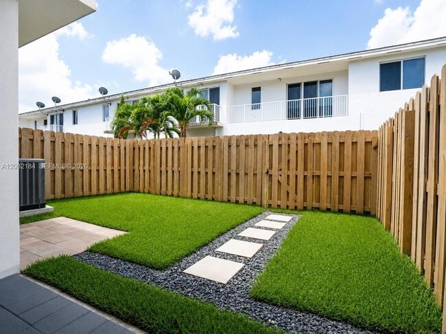 Building Photo - 17514 SW 149th Pl