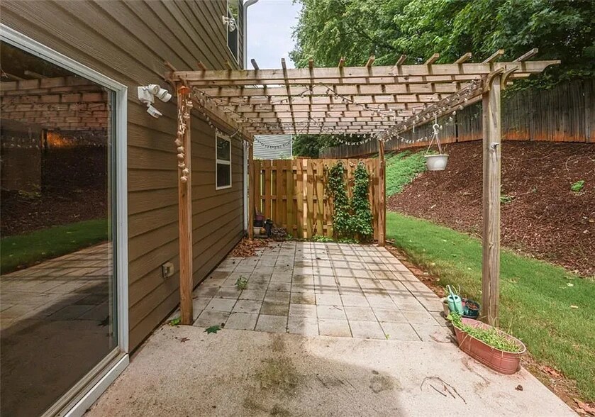 Patio - 5260 Sherwood Way