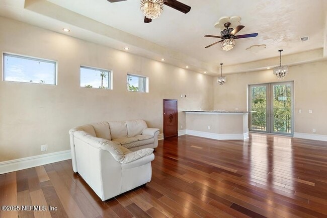 Building Photo - 5357 Bentpine Cove Rd