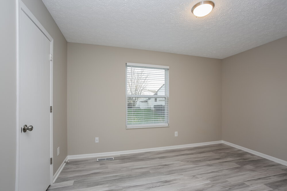 Building Photo - 5673 Silver Spurs Ln