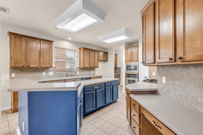 Building Photo - 24823 Corbin Gate Dr