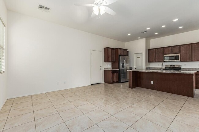 Building Photo - 2532 N 149th Ave