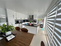 Building Photo - 5321 SW 89th Ct