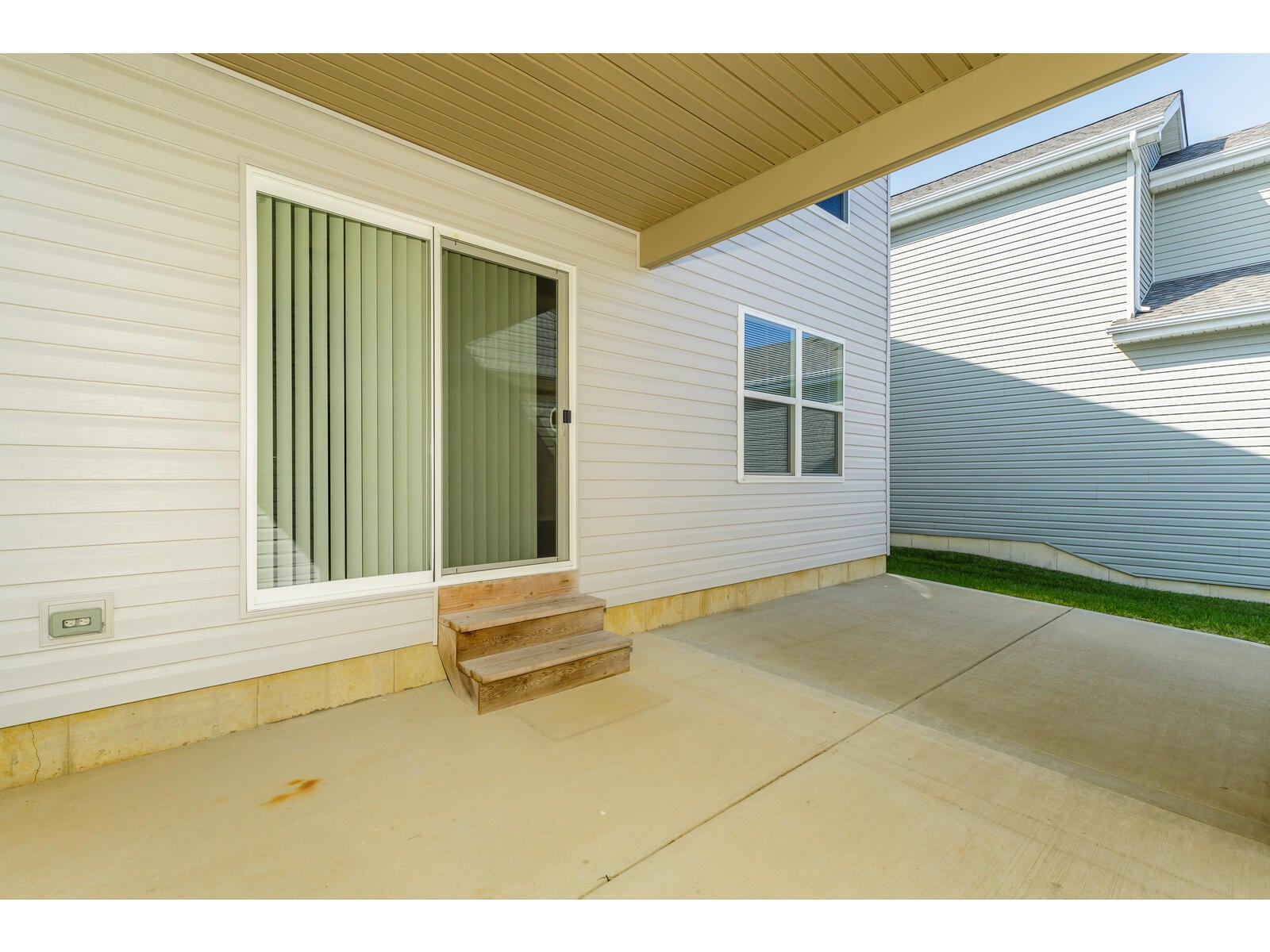 Building Photo - 810 Waler Dr