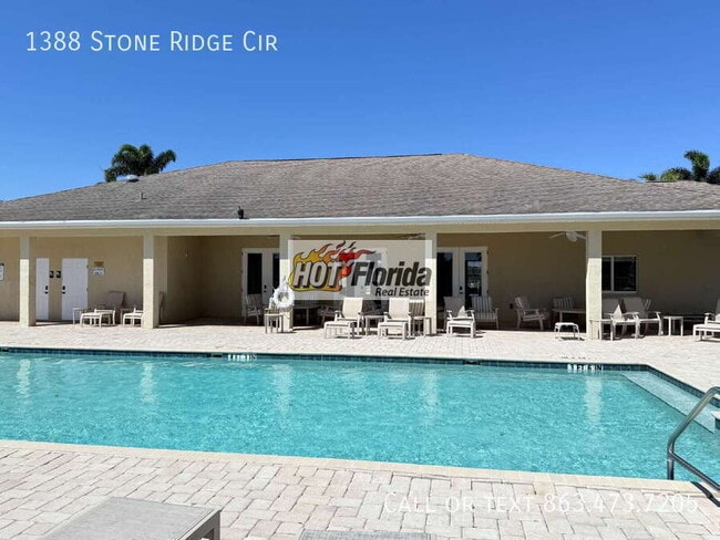 Building Photo - 1388 Stone Ridge Cir