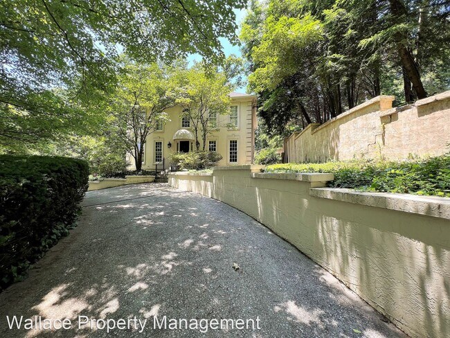 Primary Photo - 4 br, 3.5 bath House - 529 Cherokee Blvd