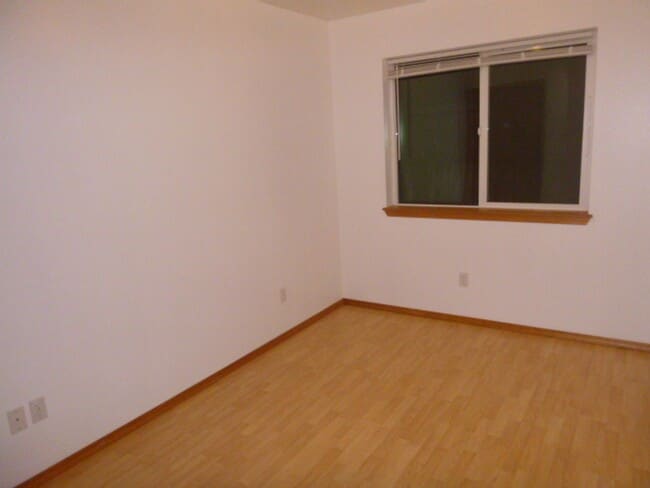 Building Photo - 1030 Mt Olympus Ave SE