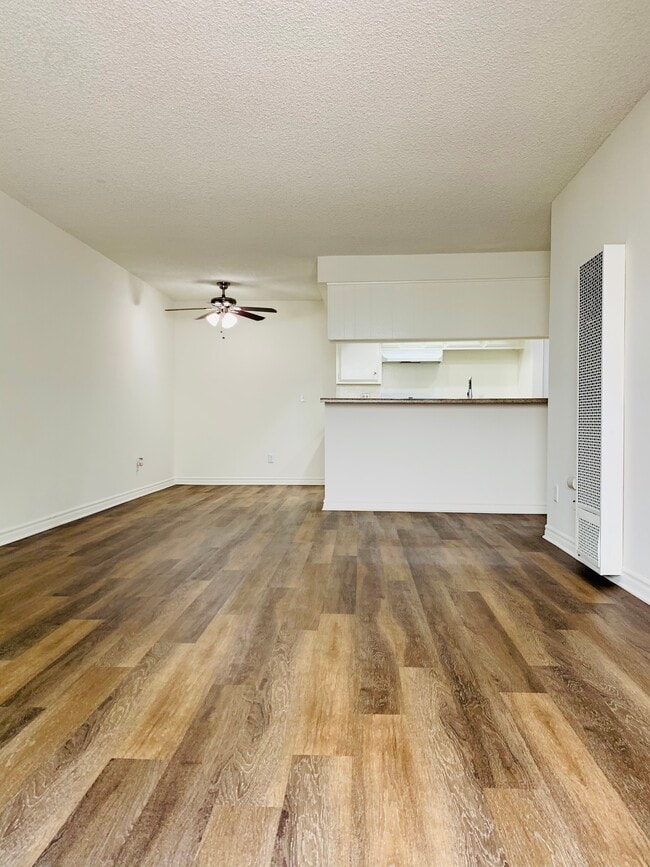 Building Photo - Casa Fortin Apartments