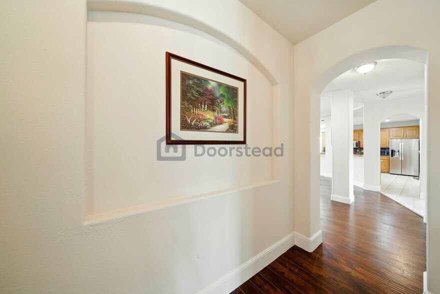 Building Photo - 1513 Van Winkle Dr