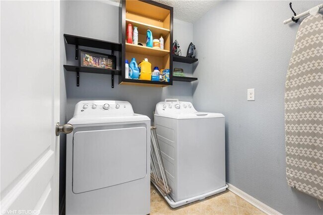 Building Photo - 6814 Habitat Dr