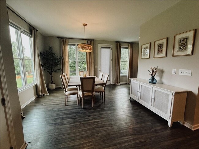 Building Photo - 755 Hamilton Cir SE
