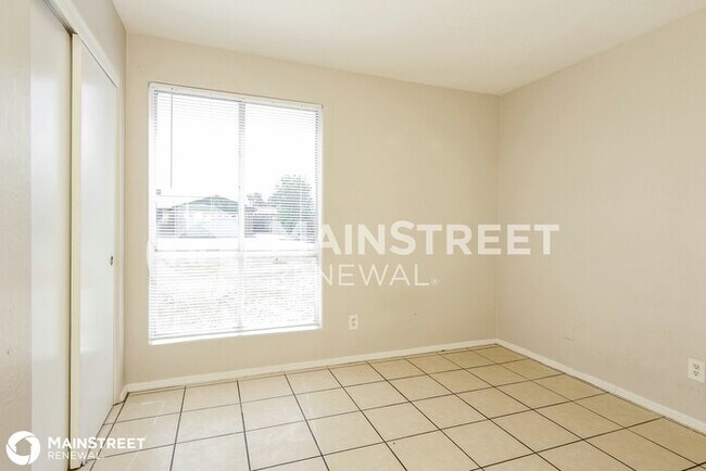 Building Photo - 3150 N 77th Ln, Phoenix, AZ 85033
