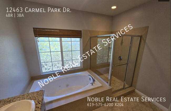 Building Photo - 12463 Carmel Park Dr