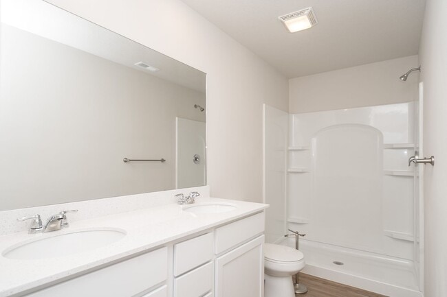 Building Photo - One Month FREE Rent - New 3 Bedroom Two Story Twin Home for Rent!