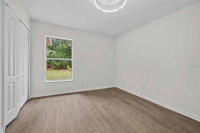 Building Photo - 30 Piermount Ln