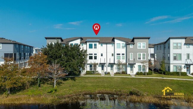 Primary Photo - 8530 Warburg Alley