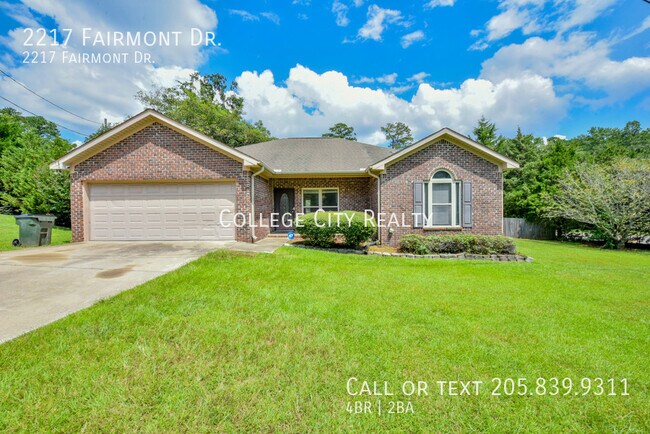 Primary Photo - 2217 Fairmont Dr