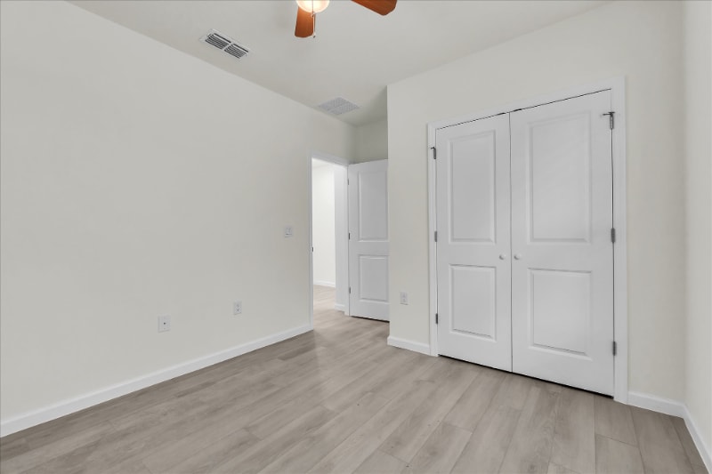 Building Photo - 652 Kensington St