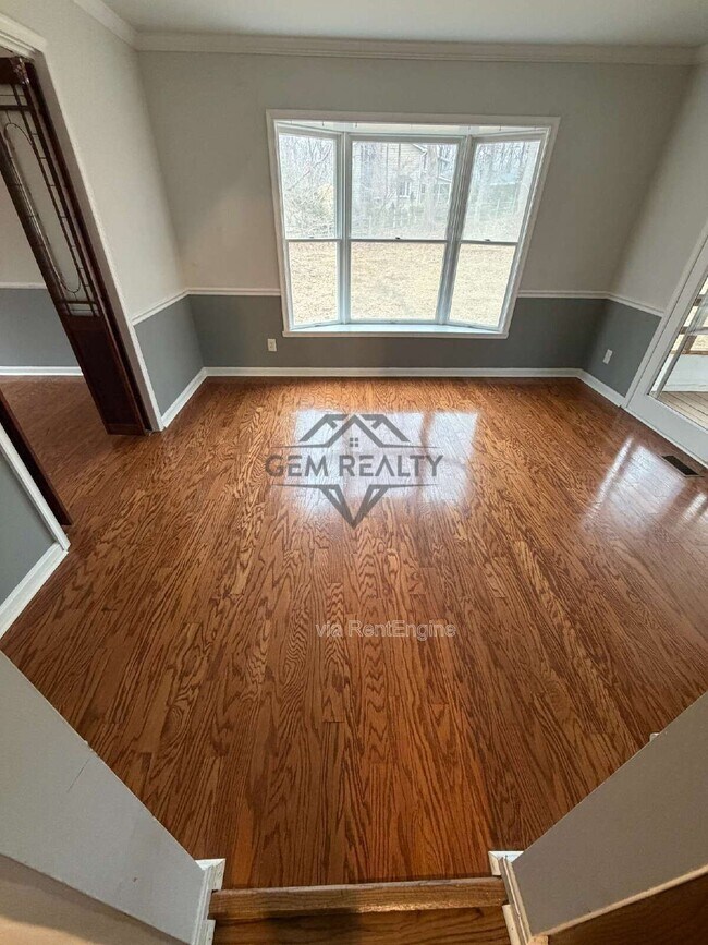 Building Photo - 4 Bryant St