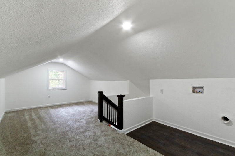 Building Photo - 55 N Chester Ave