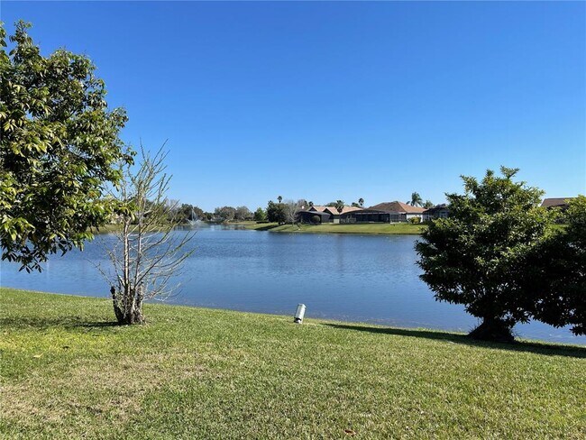 Building Photo - 3913 Kiawa Dr