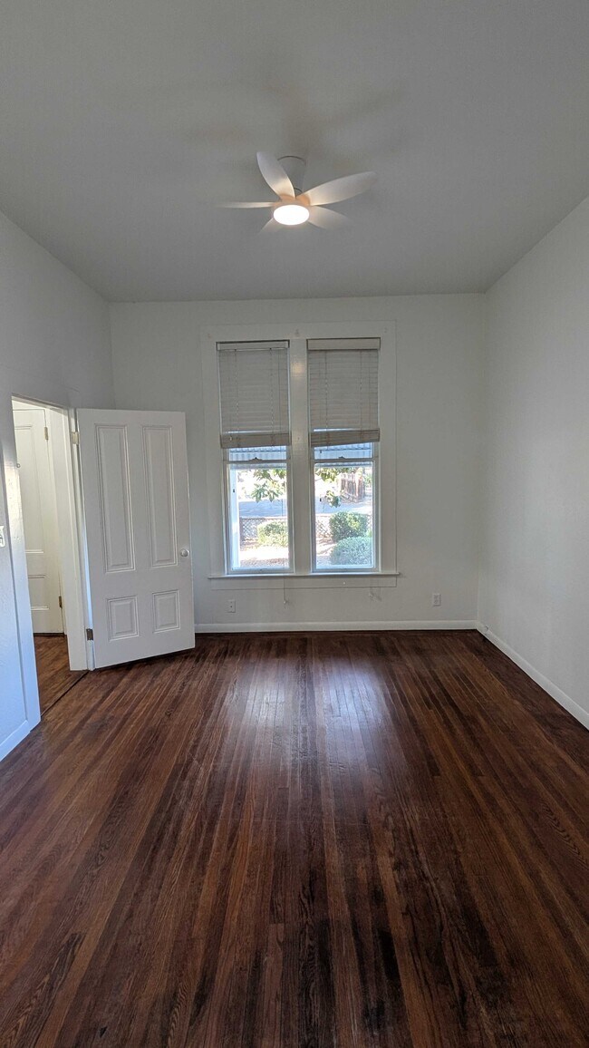 Building Photo - 541 Mason St