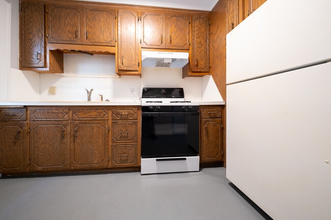 Building Photo - 4238 Cheatham Ave