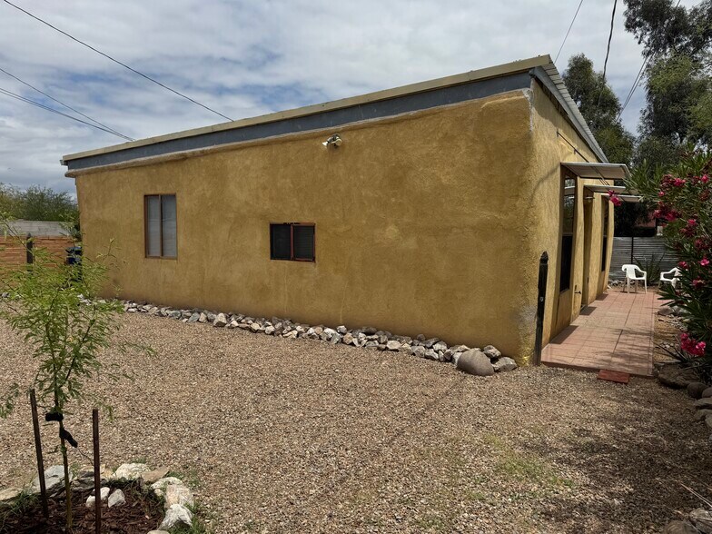 Building Photo - 29 N Melwood Ave