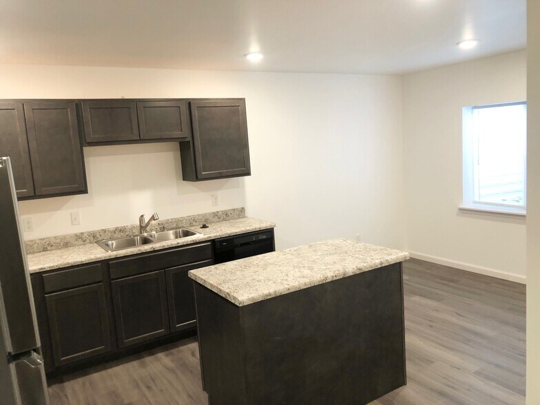 Red Rooster Apartments 7601 Blackberry Ln Bonne Terre MO 63628 Apartment Finder