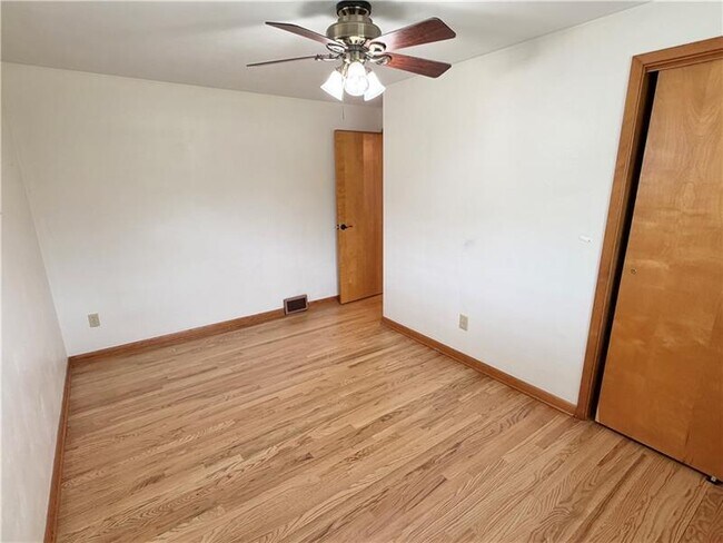Building Photo - 314 N Highland Ave