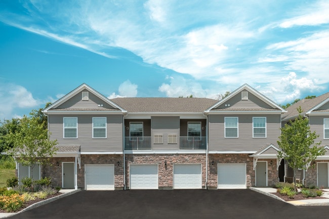 Building Photo - Meadow Ridge Luxury Apartments