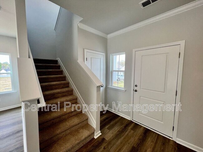Building Photo - 458 Haddon Trl