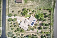 Building Photo - 11395 Calgary Rd