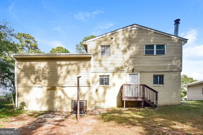 Building Photo - 955 King James Dr