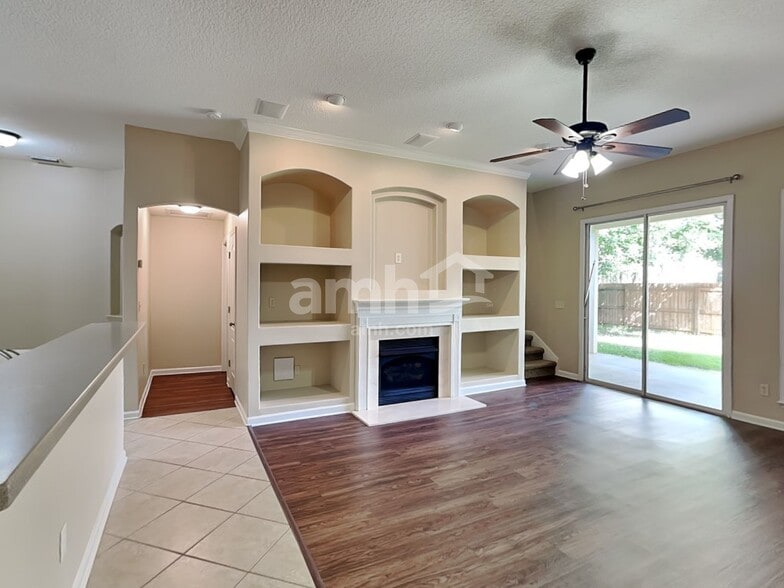 Building Photo - 1224 Belhaven Ln