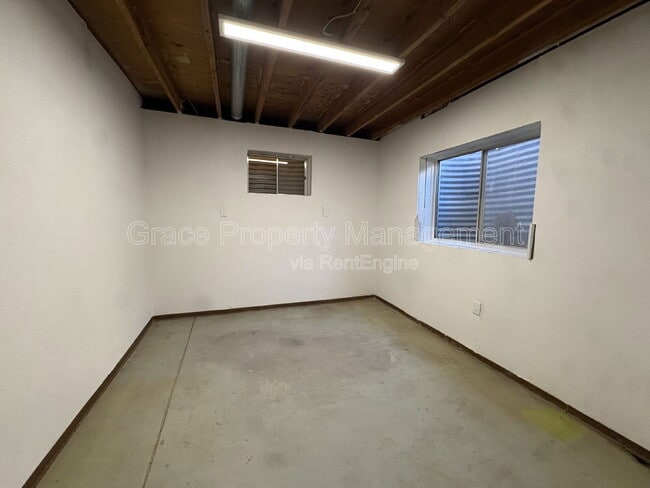 Building Photo - 17603 E Hawaii Pl