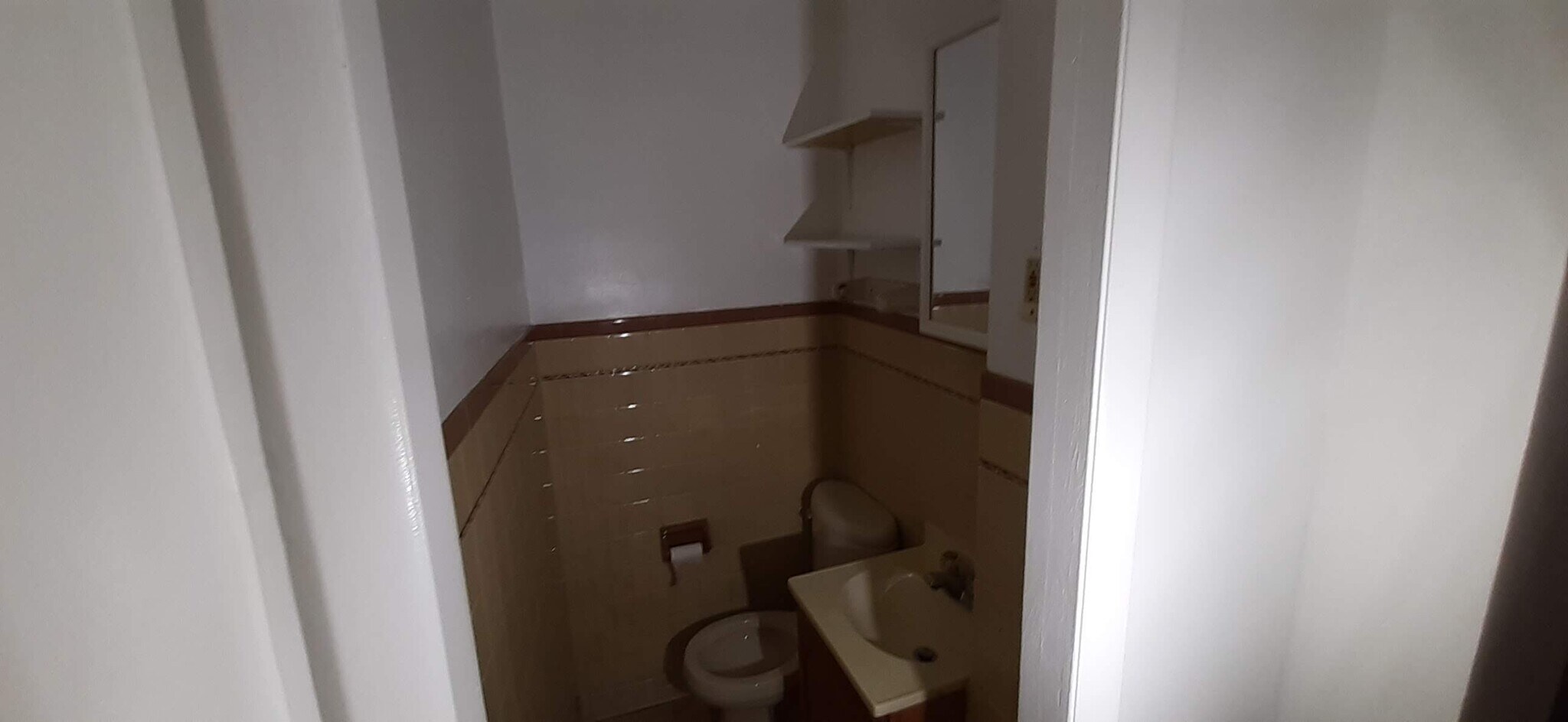 Building Photo - 7153 Torresdale Ave