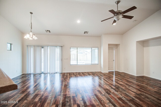 Building Photo - 2586 W Bartlett Way