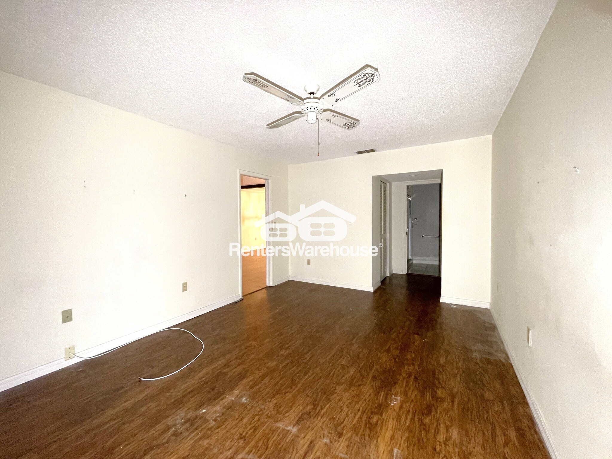 Building Photo - 11241 Dollar Lake Dr