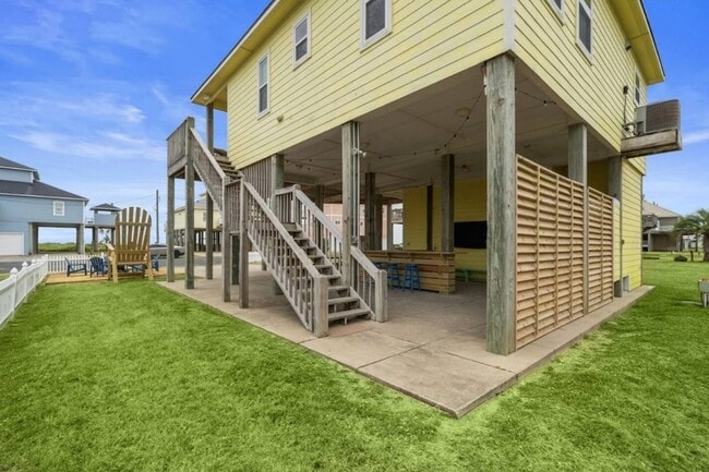 Building Photo - 2423 Sand Drift Ln