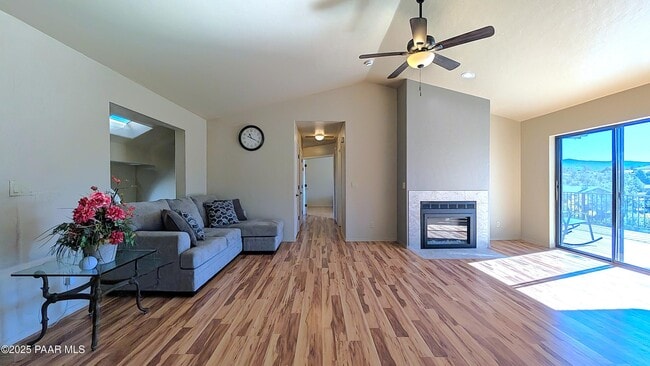 Building Photo - 4911 Hornet Dr