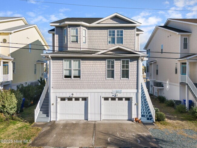 Building Photo - 314 Columbia Ave
